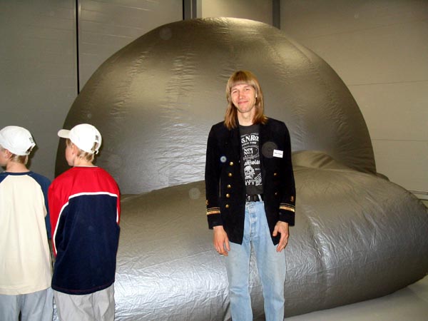 Avoimet ovet Tuorlan observatoriolla 15/5/2004