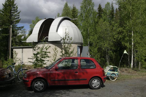 Avoimet ovet Tuorlan observatoriolla 15/5/2004